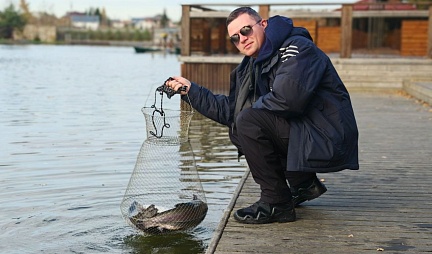Форель в верхнем метре воды