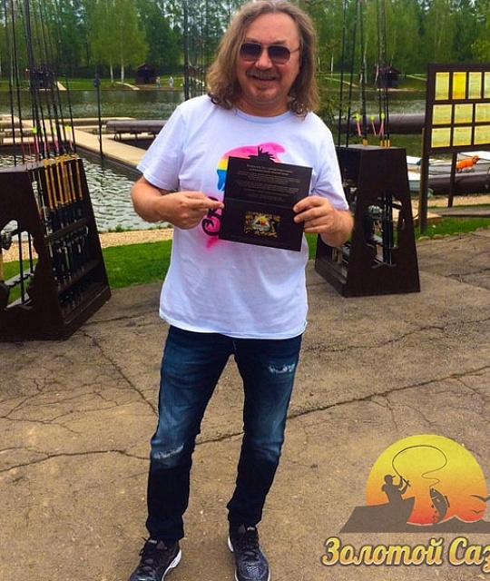 Игорь Николаев